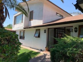 Casa Vitacura 12p pool snow shopping clinicas 5 dorm - 8 camas